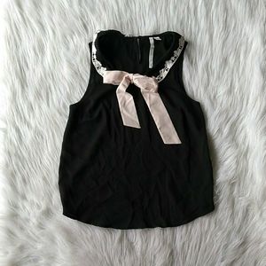 Peter pan collar blouse 🌸